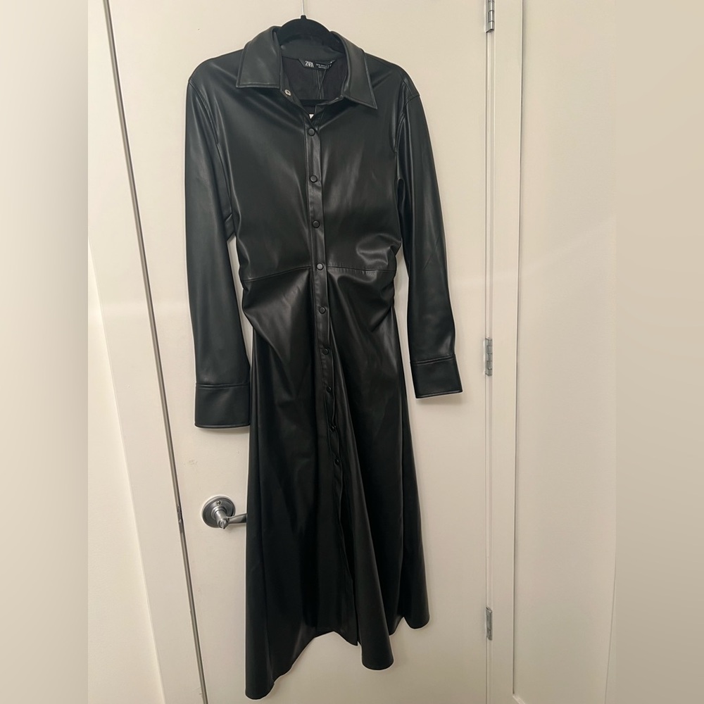Zara NWT Maxi Dress - Size Medium